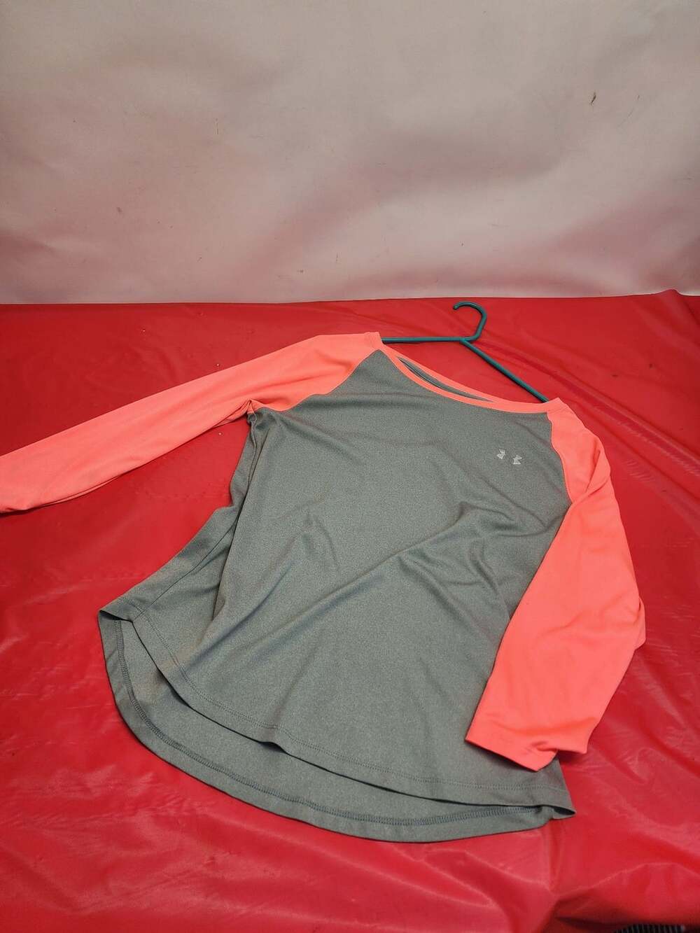 Under Armour HeatGear Long Sleeve Baseball Tee